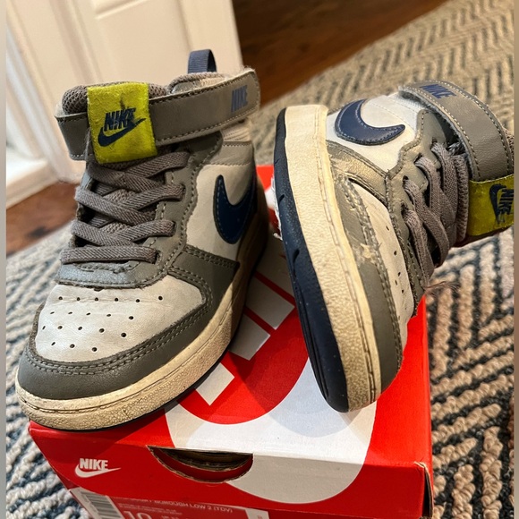 Nike toddler boys blue and gray court borough sneaker size 9C - Picture 7 of 7